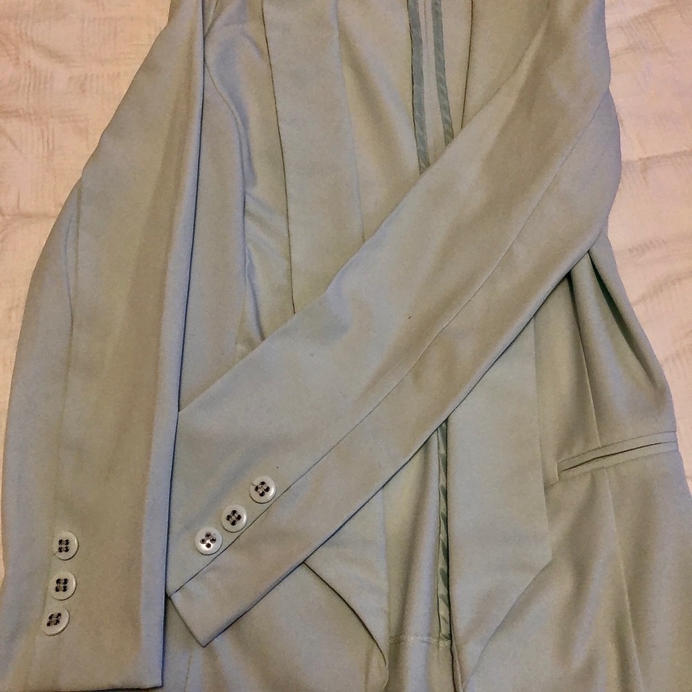 Everyday Soft Green Jacket🌾🌾🌾 - Picture 2 of 6
